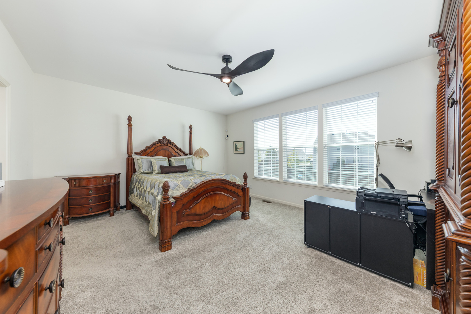 451 Parkside Lane, Yorkville, IL 60560