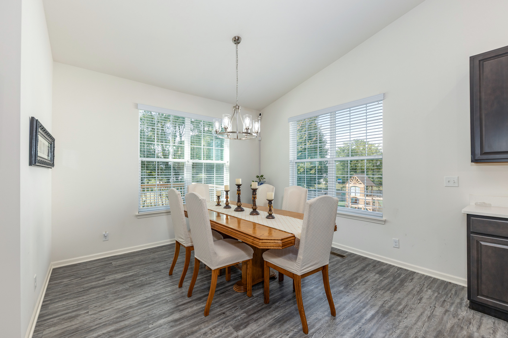 451 Parkside Lane, Yorkville, IL 60560