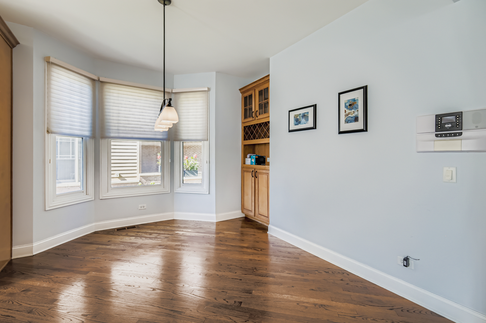403 Provence Court, Lisle, IL 60532