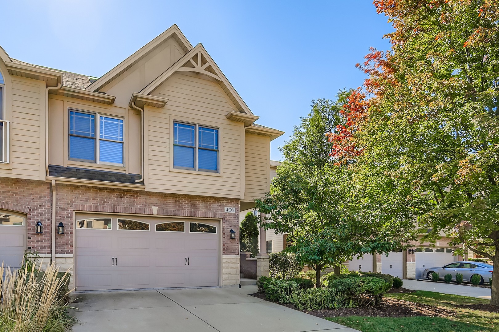 403 Provence Court, Lisle, IL 60532