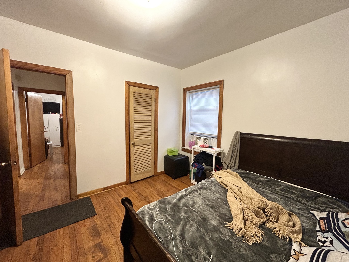 1415 N Massasoit Avenue, Chicago, IL 60651