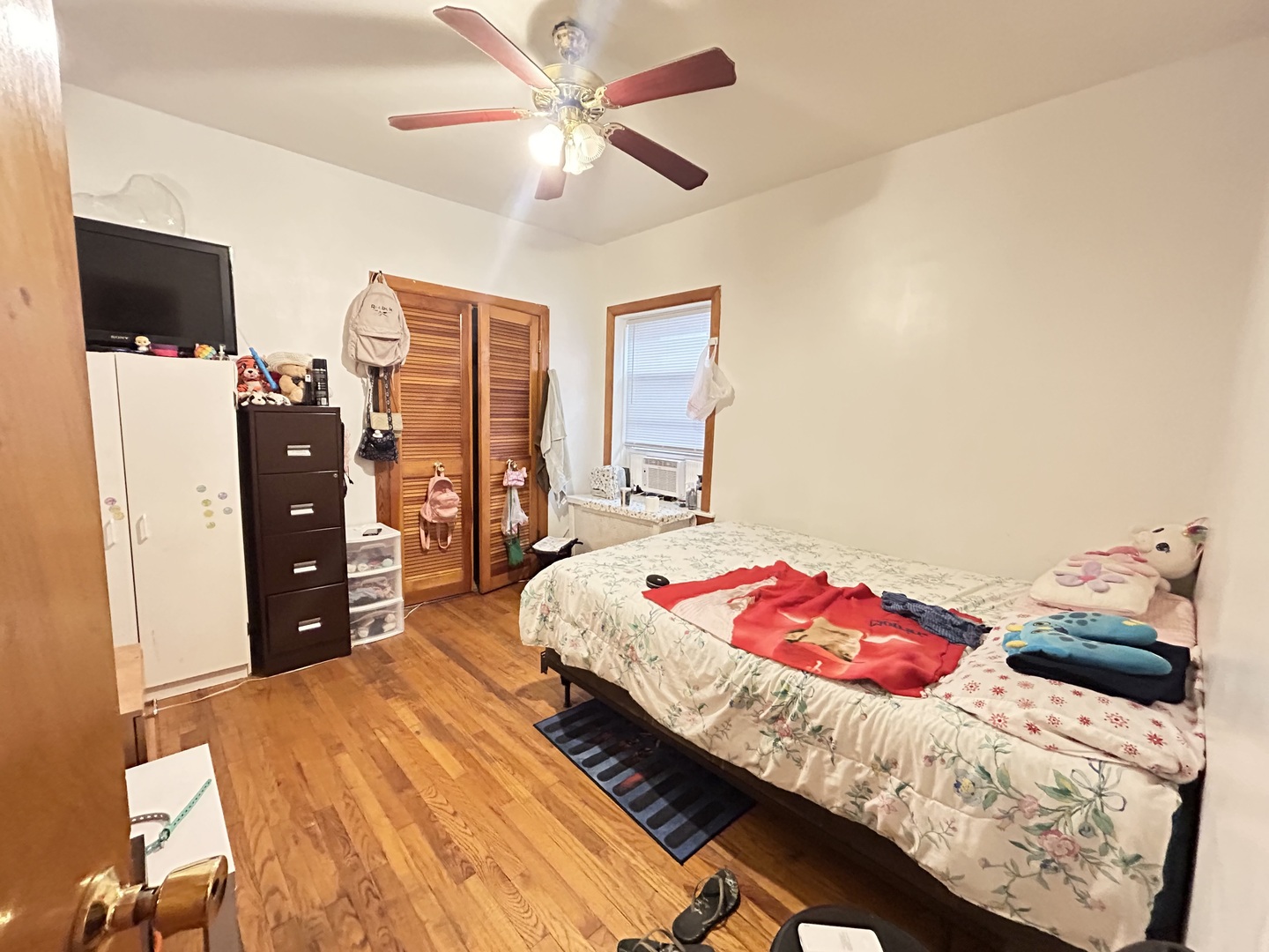 1415 N Massasoit Avenue, Chicago, IL 60651