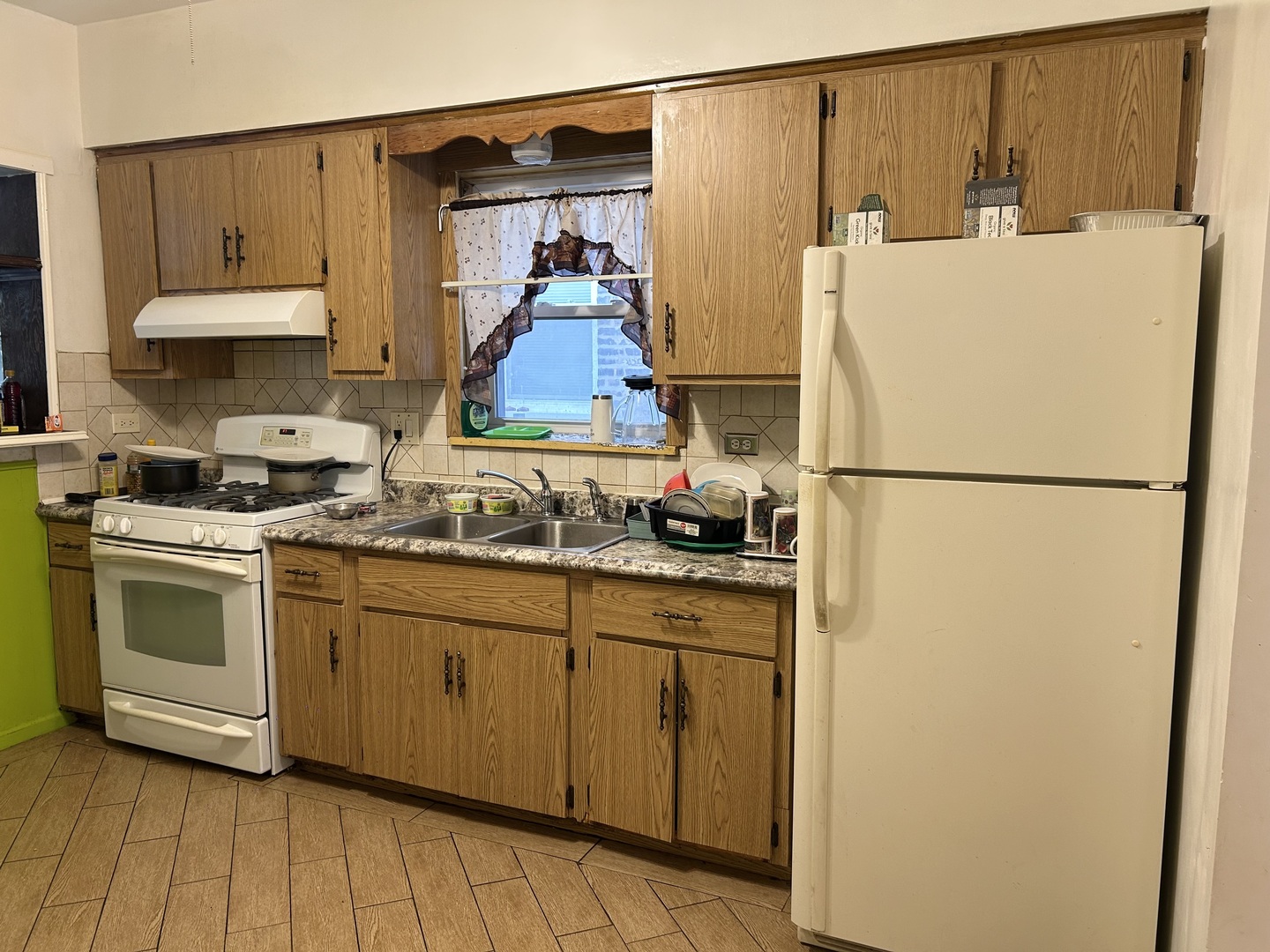 1415 N Massasoit Avenue, Chicago, IL 60651