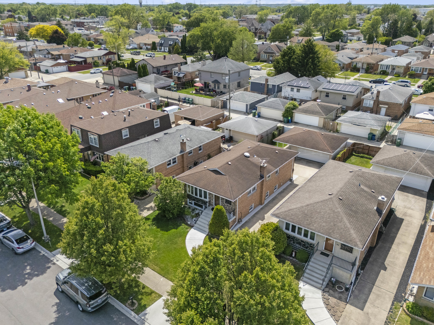 7728 Natchez Avenue, Burbank, IL 60459