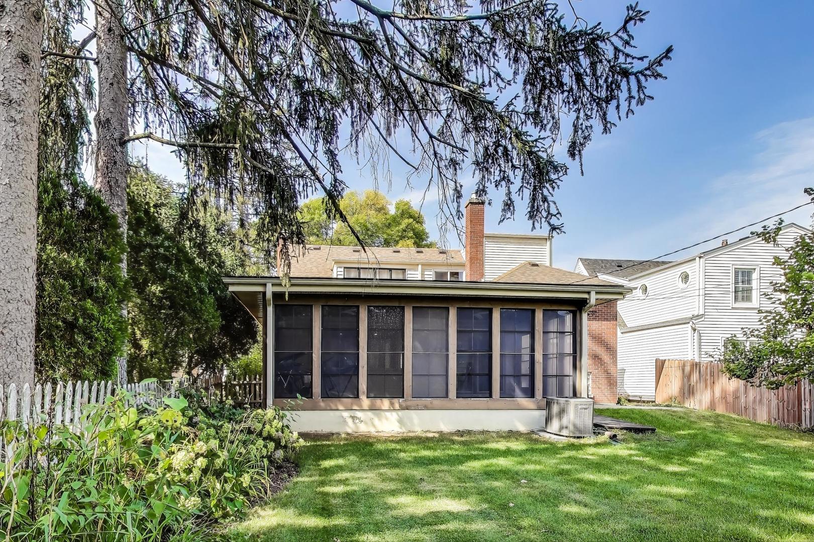 3905 Lawn Avenue, Western Springs, IL 60558
