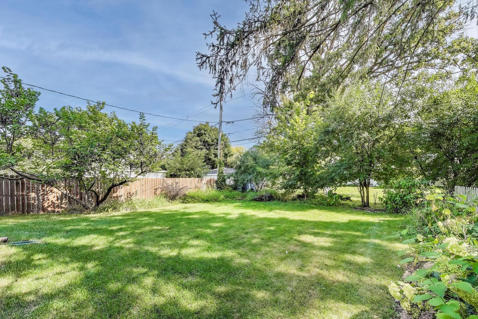 3905 Lawn Avenue, Western Springs, IL 60558