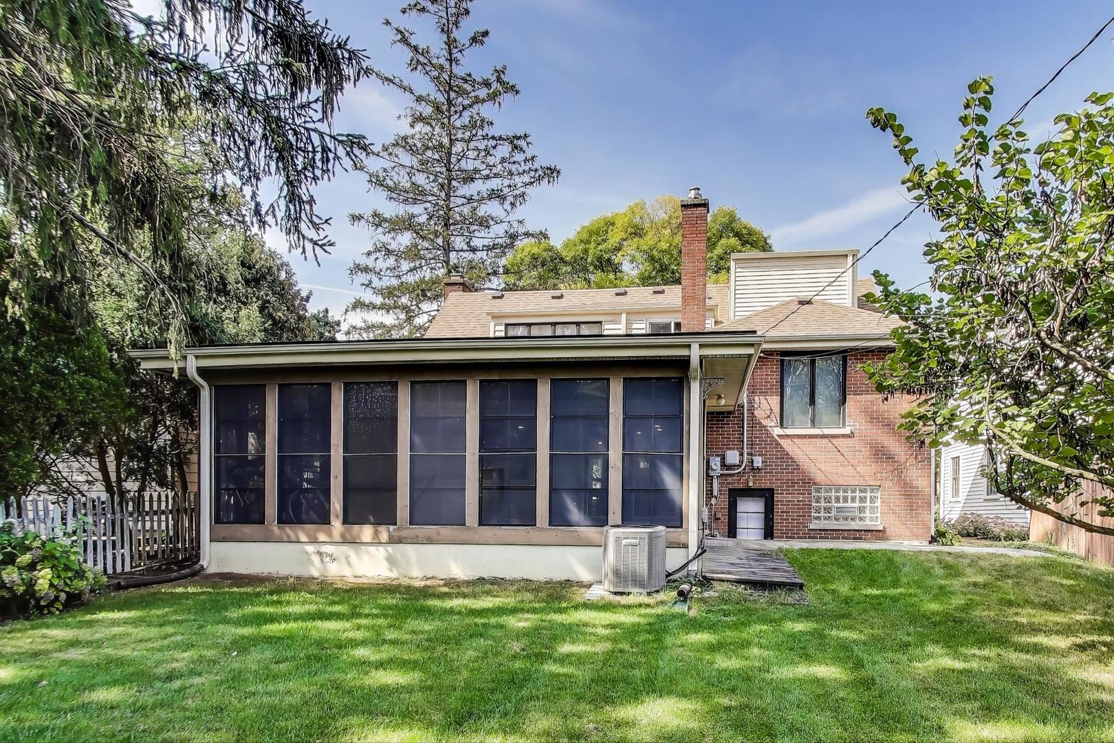 3905 Lawn Avenue, Western Springs, IL 60558