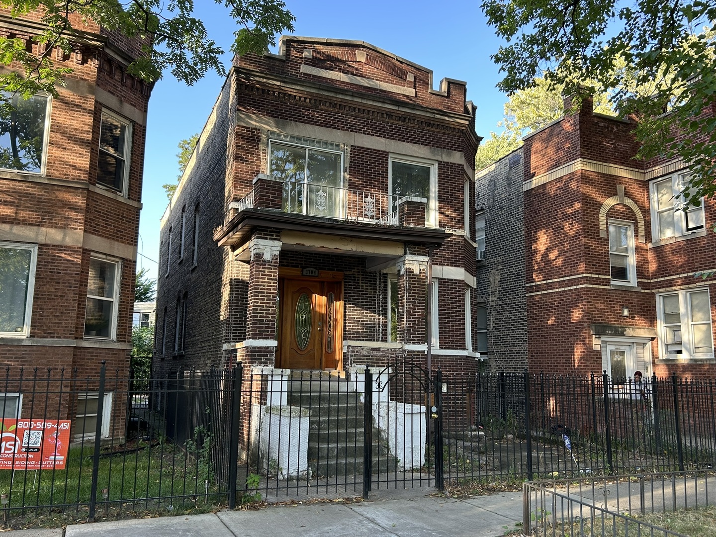 3704 W Ferdinand Street, Chicago, IL 60624