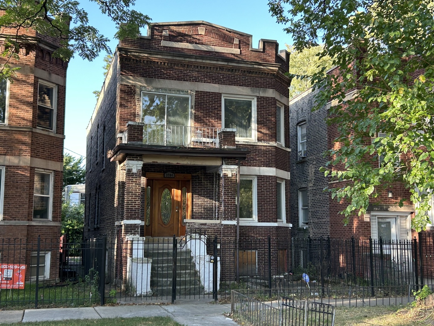 3704 W Ferdinand Street, Chicago, IL 60624