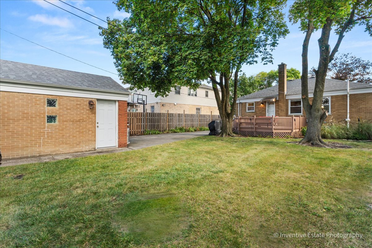 2522 S 6th Avenue, North Riverside, IL 60546