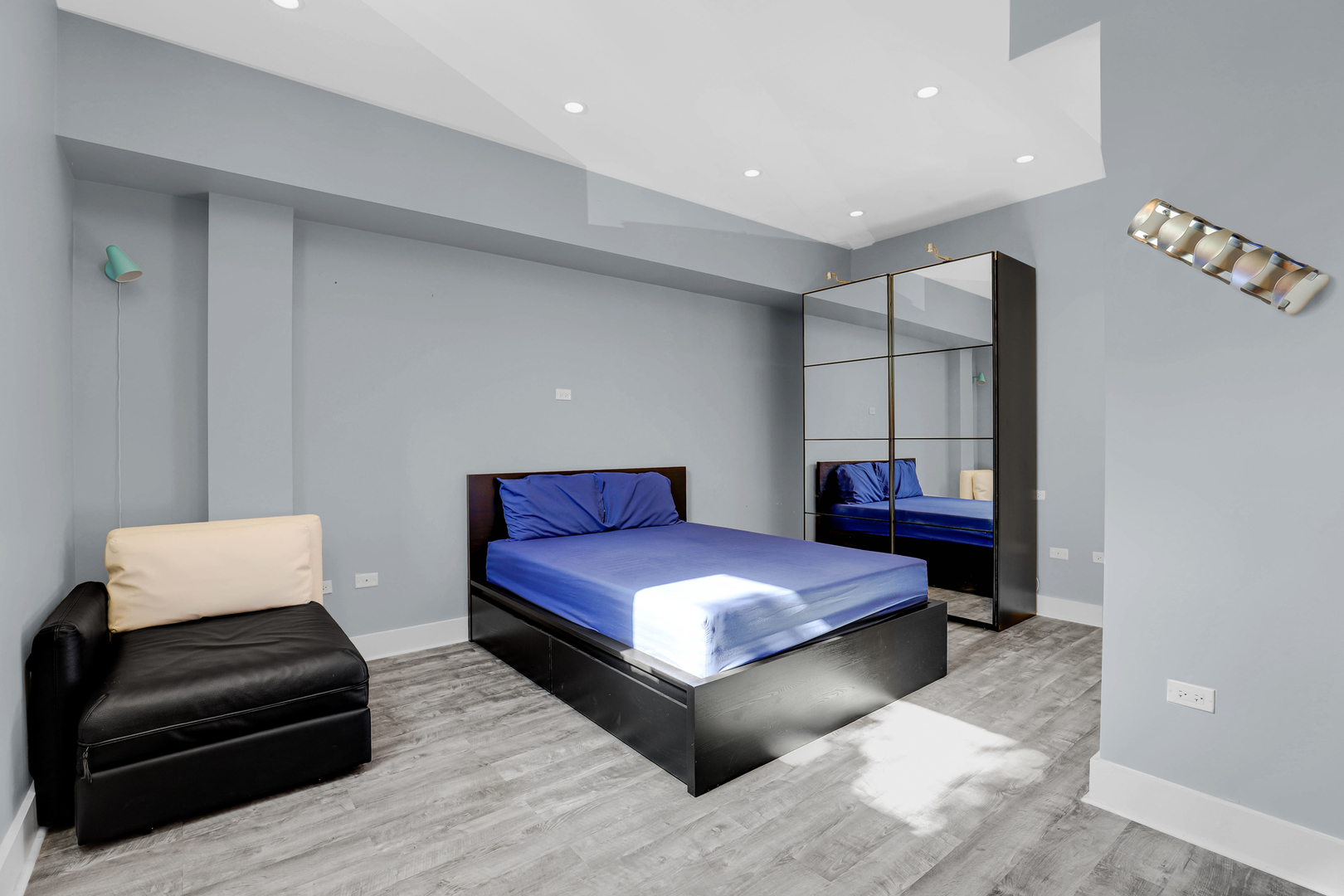 1100 W Adams Street #1, Chicago, IL 60607