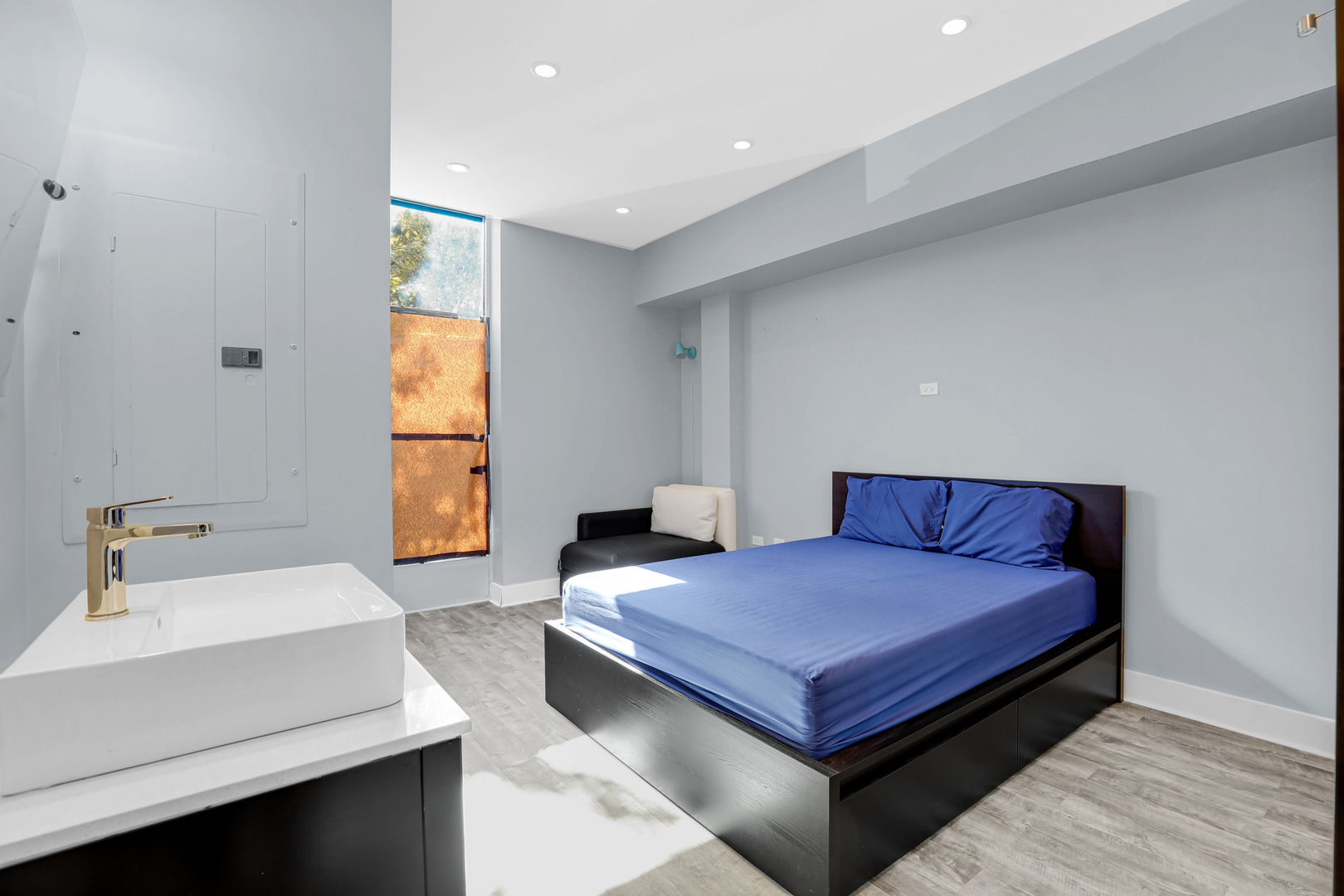 1100 W Adams Street #1, Chicago, IL 60607