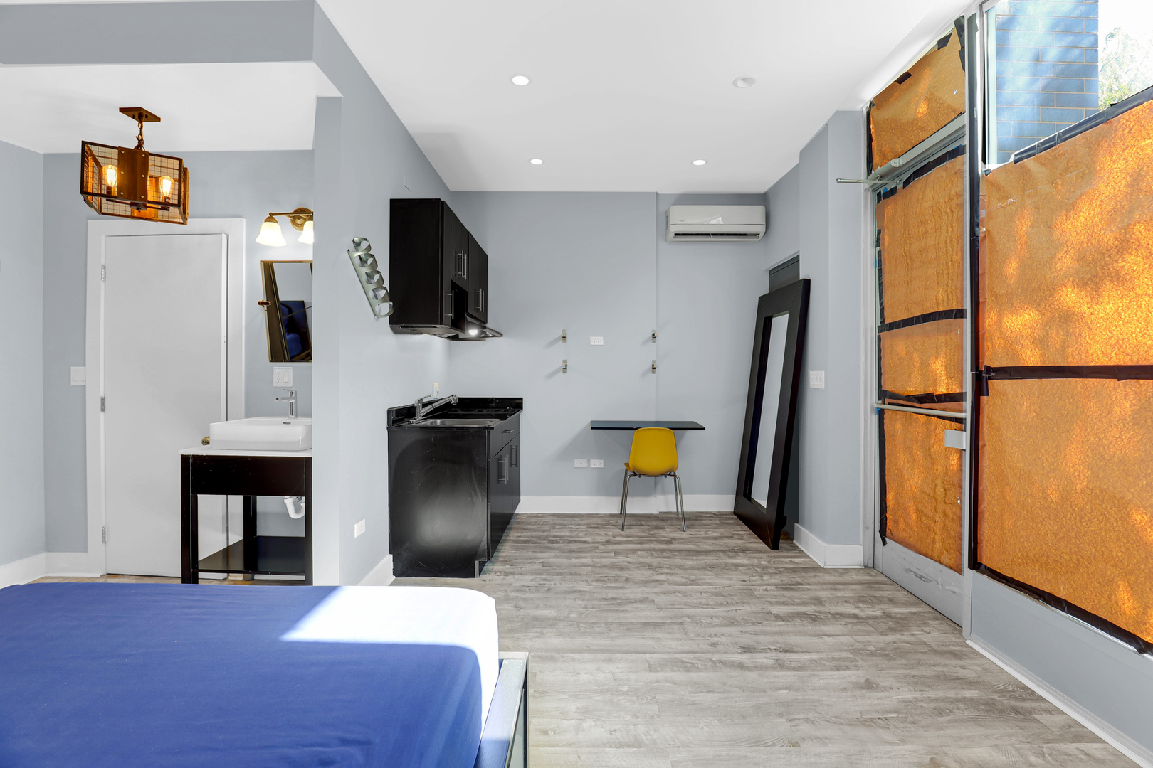 1100 W Adams Street #1, Chicago, IL 60607