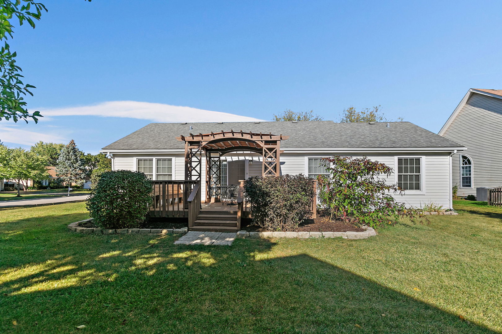 577 Eastwick Lane, Bartlett, IL 60103