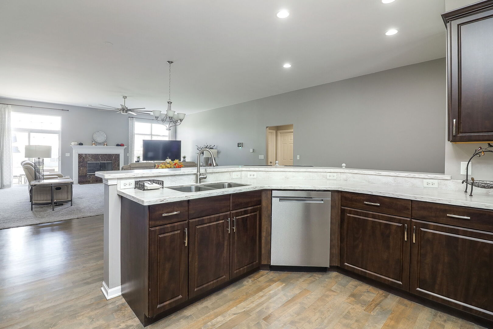 205 Atwell Street, Elgin, IL 60124