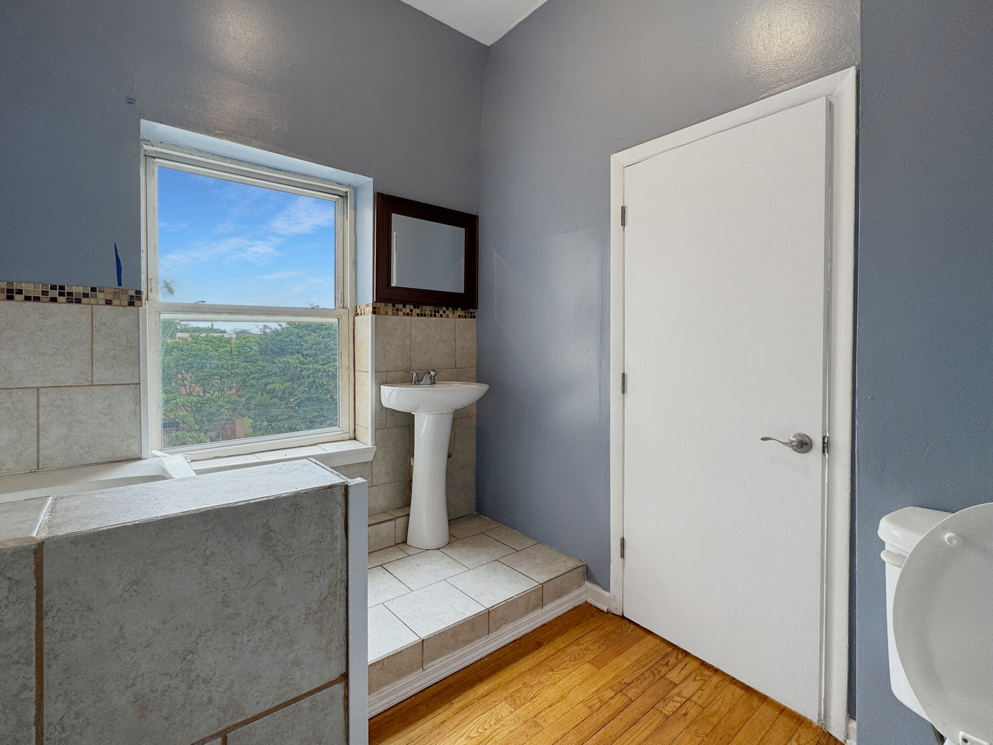 5943 S Indiana Avenue, Chicago, IL 60637