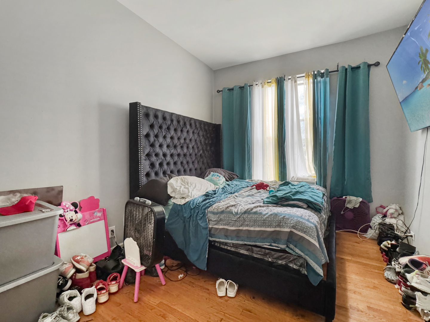 5943 S Indiana Avenue, Chicago, IL 60637