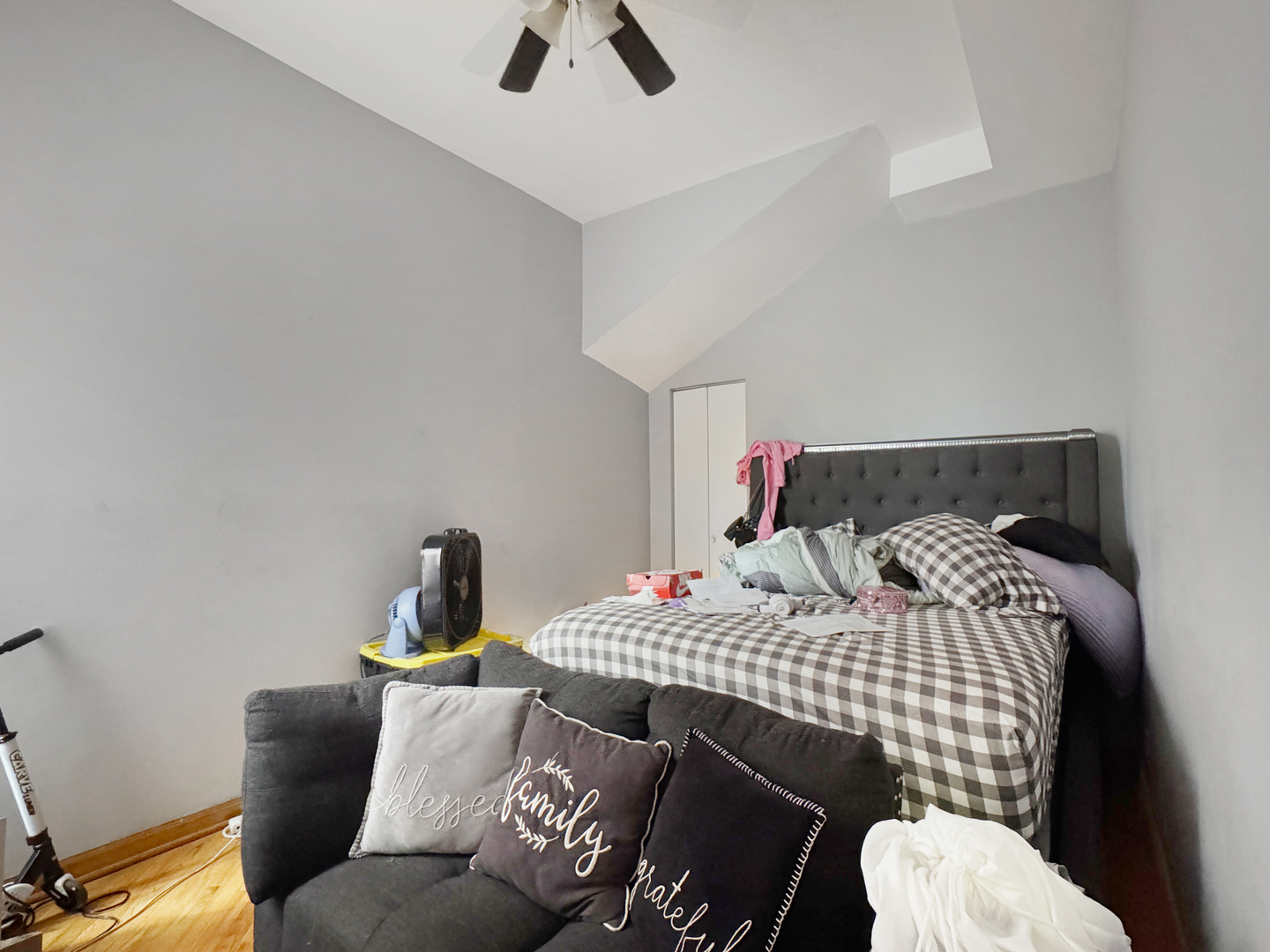 5943 S Indiana Avenue, Chicago, IL 60637