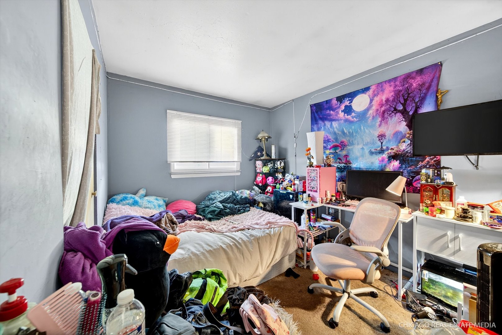135 Springleaf Drive, Bolingbrook, IL 60440