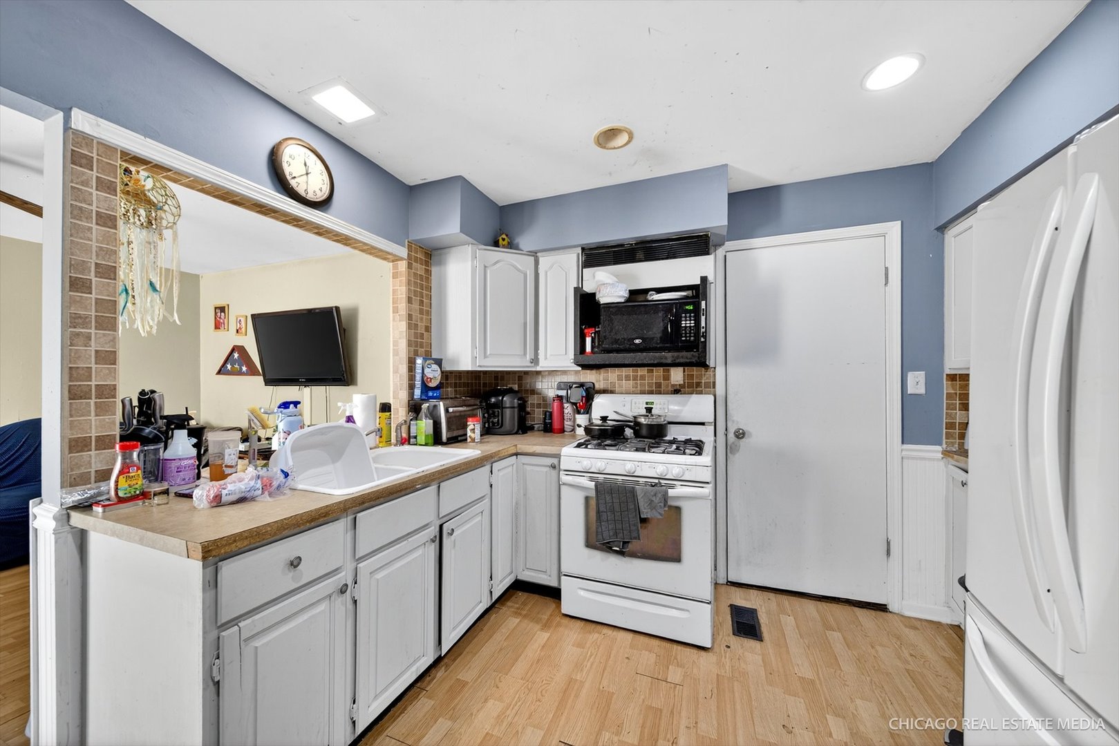 135 Springleaf Drive, Bolingbrook, IL 60440
