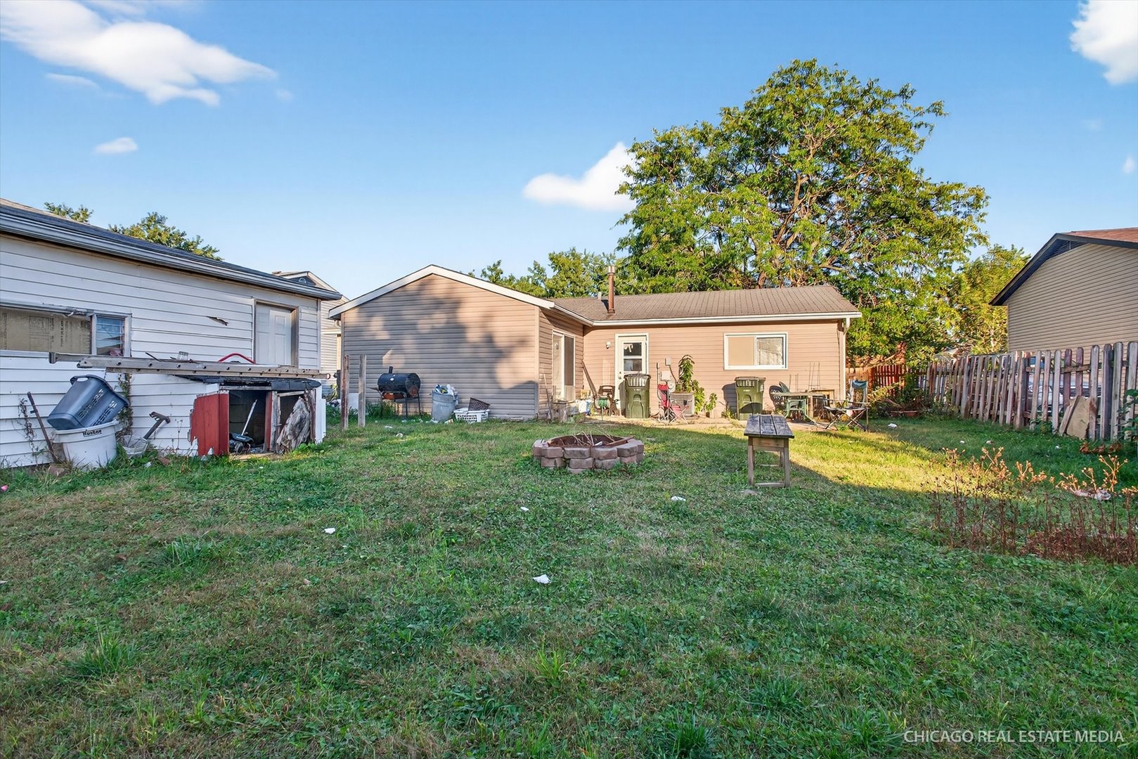 135 Springleaf Drive, Bolingbrook, IL 60440