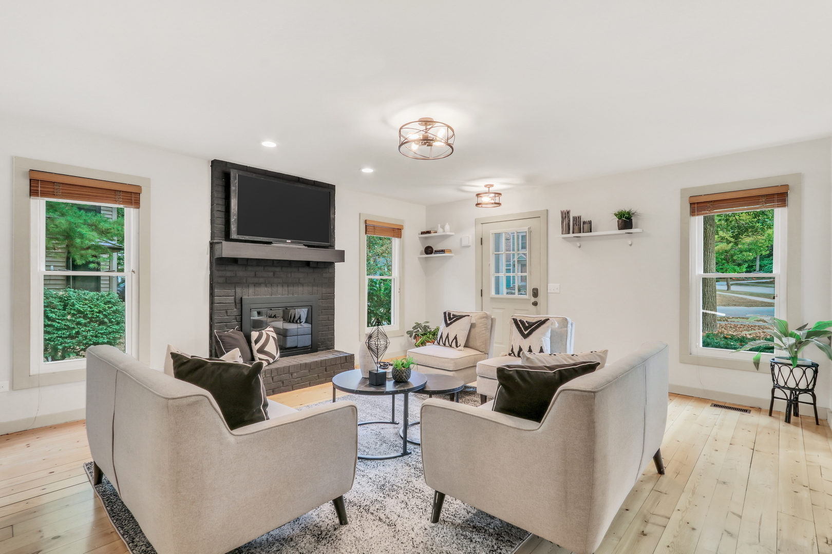 334 Concord Square, Gurnee, IL 60031