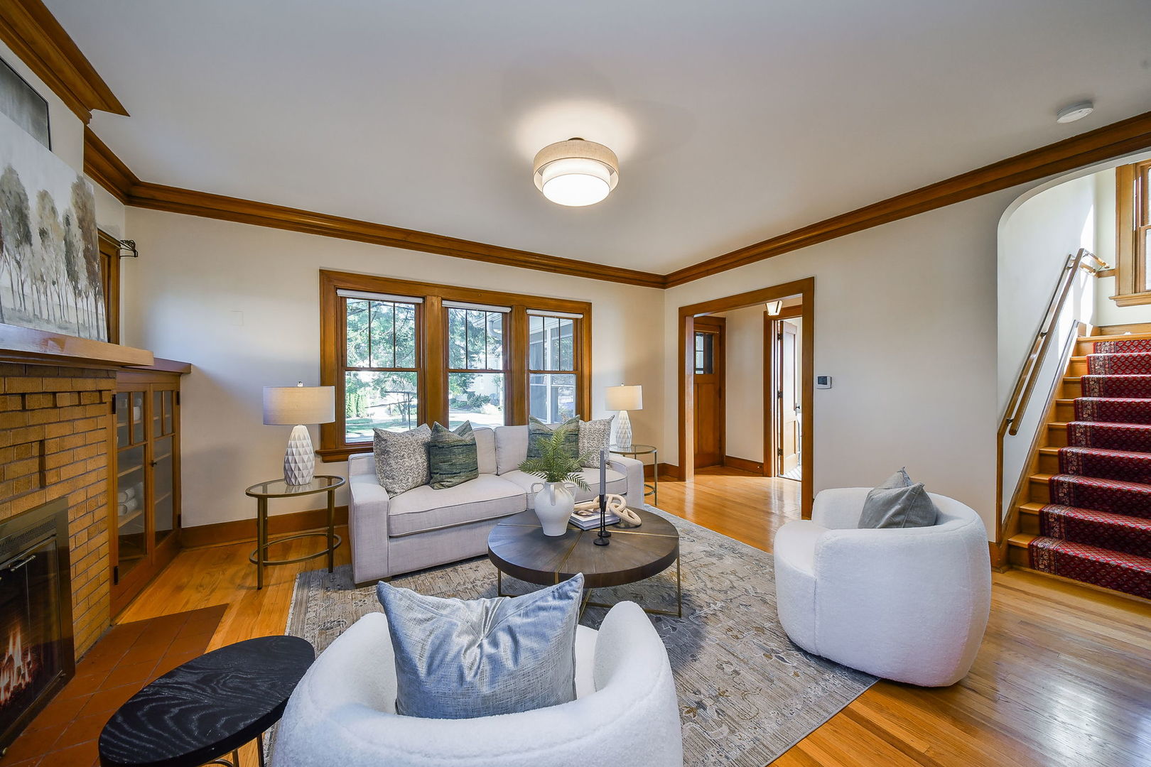 414 E Indiana Street, Wheaton, IL 60187