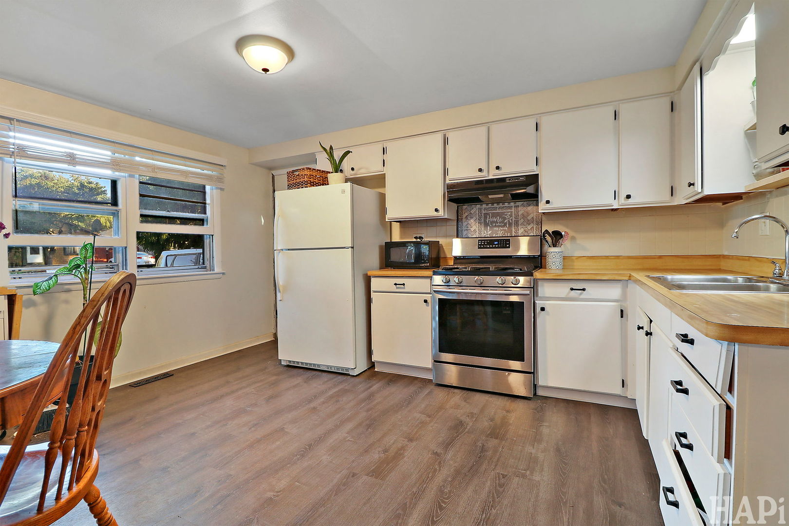 1408 North Avenue, Round Lake Beach, IL 60073