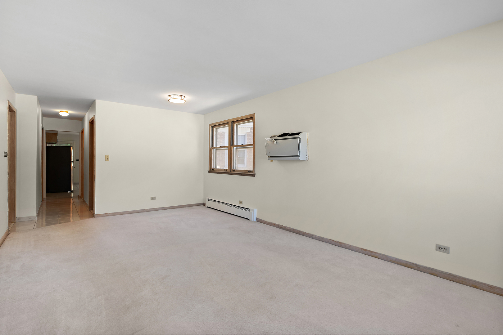 5705 W Higgins Avenue, Chicago, IL 60630