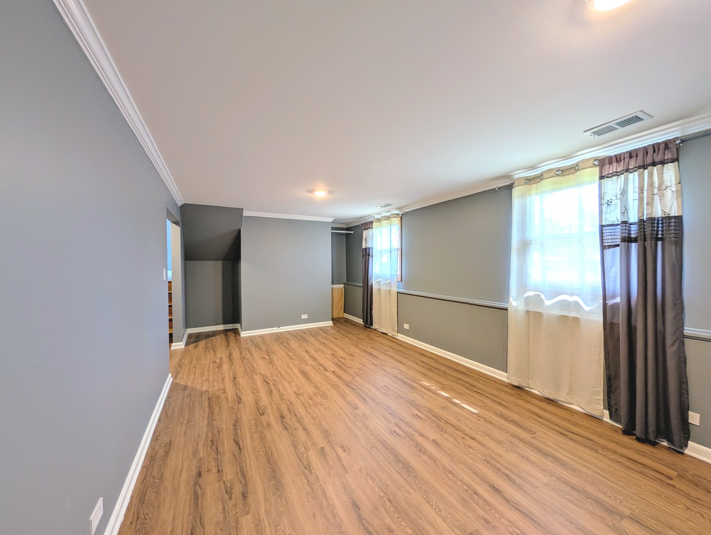 476 Raupp Boulevard, Buffalo Grove, IL 60089