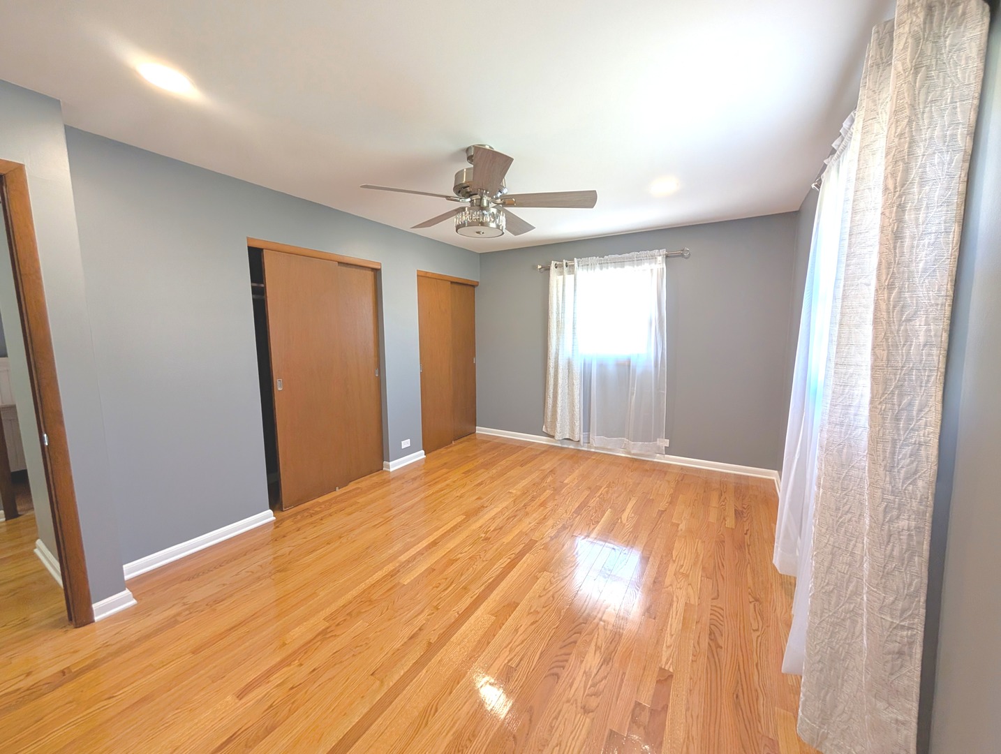 476 Raupp Boulevard, Buffalo Grove, IL 60089