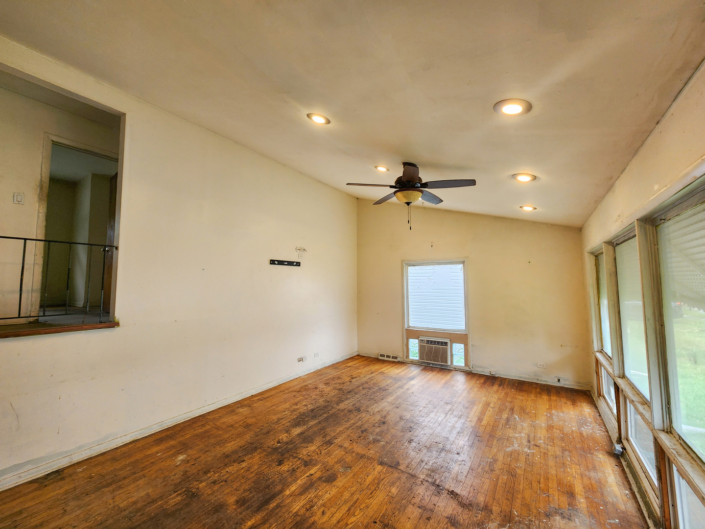 3236 Roesner Drive, Markham, IL 60428