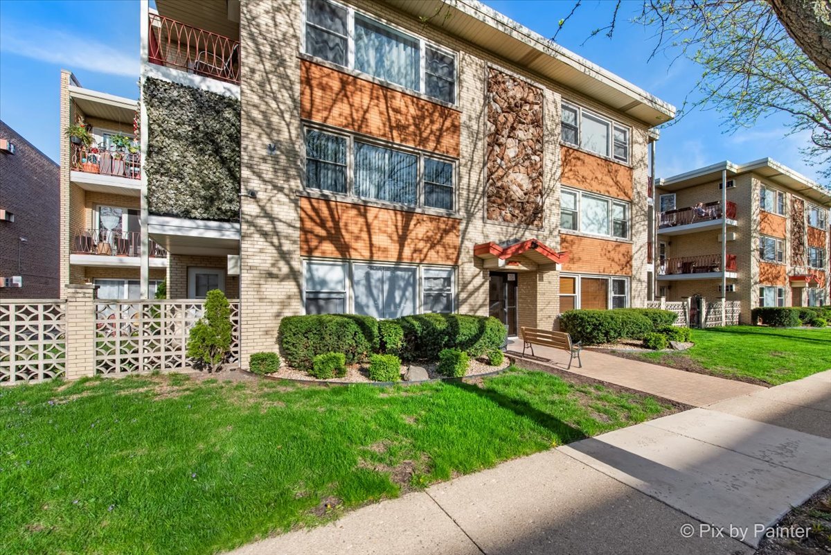 3121 Paris Avenue #304, River Grove, IL 60171