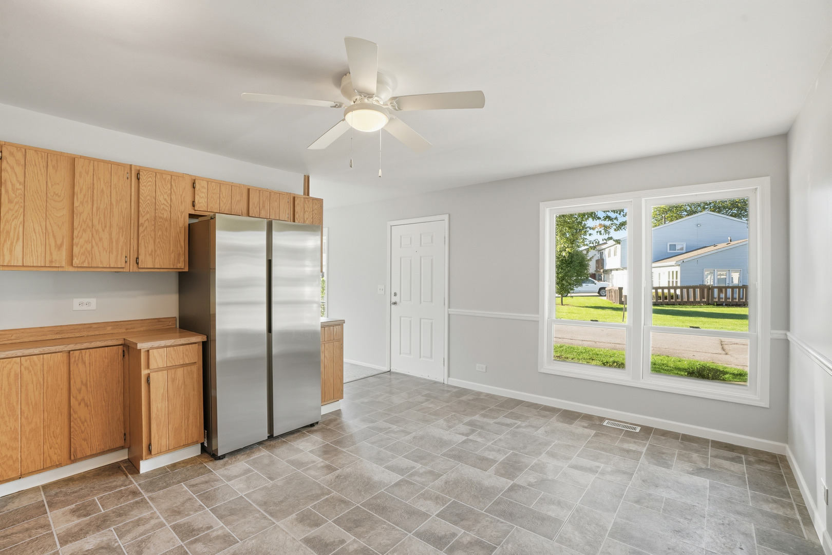 20137 S Hampton Court #A, Frankfort, IL 60423