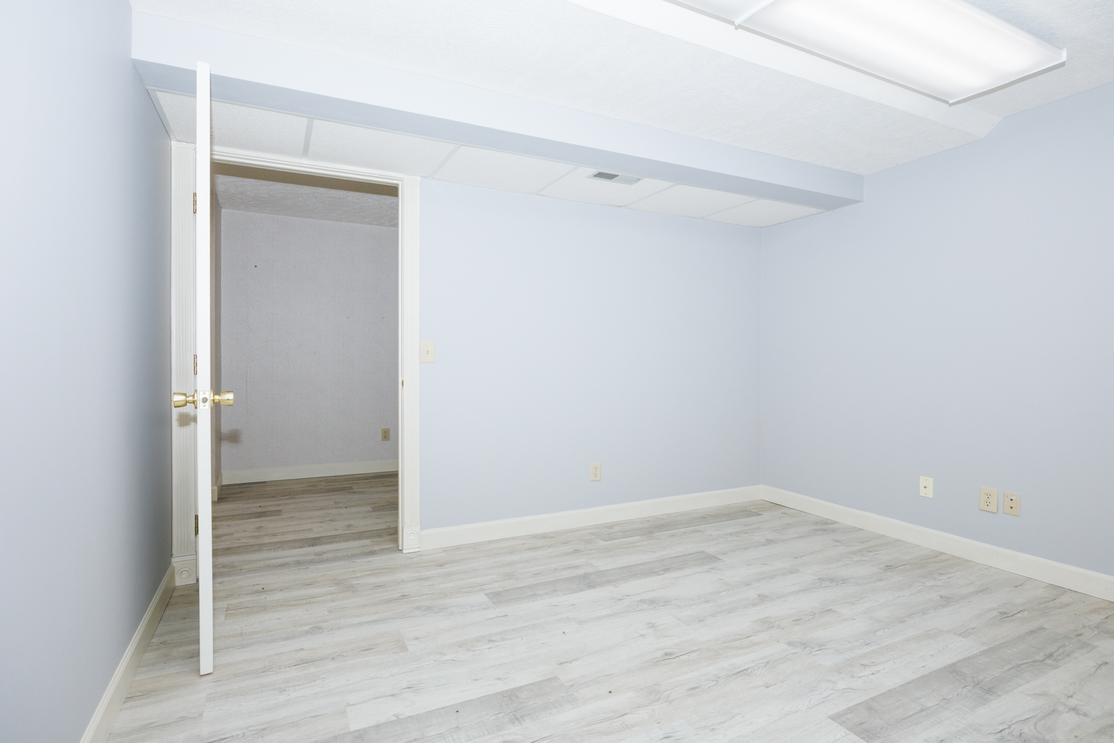 901 E Grove Street #P, Bloomington, IL 61701