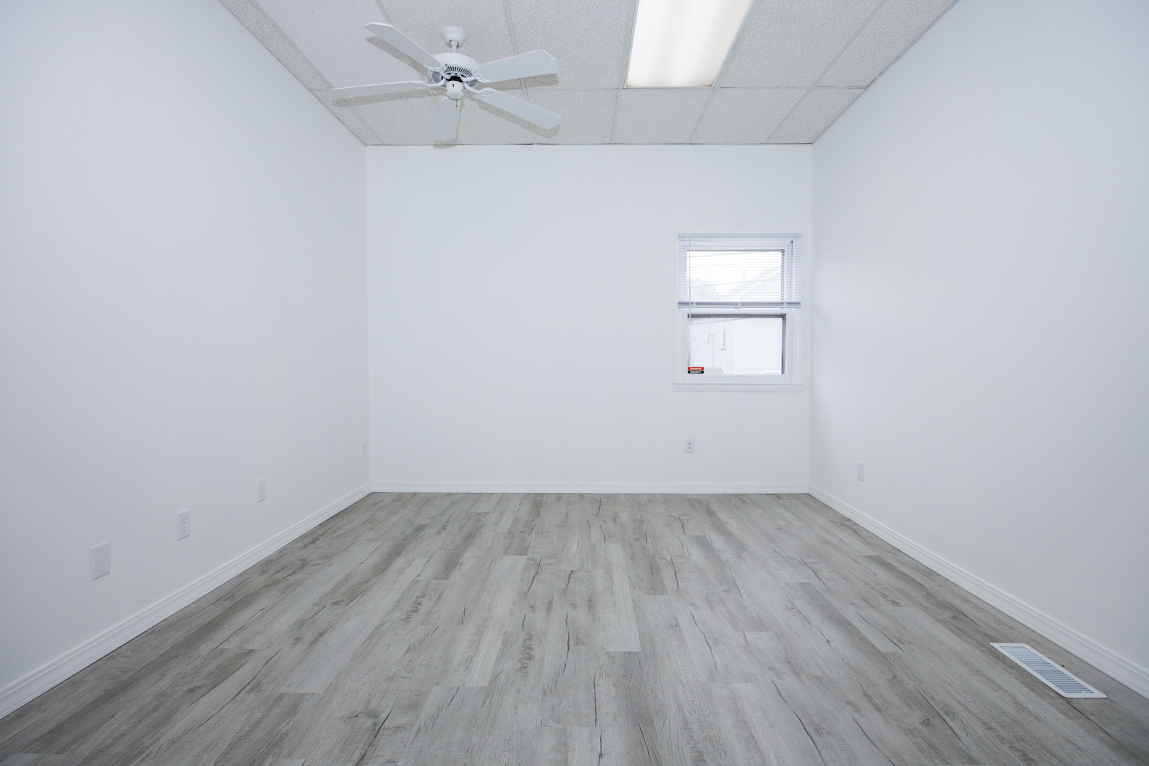 901 E Grove Street #A3, Bloomington, IL 61701