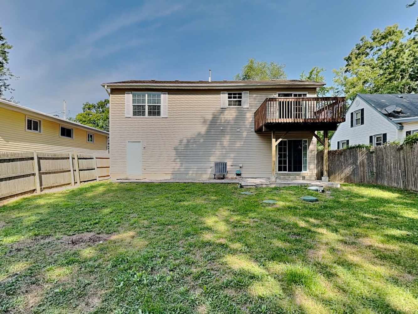 29835 Bayshore Drive, Lake Bluff, IL 60044