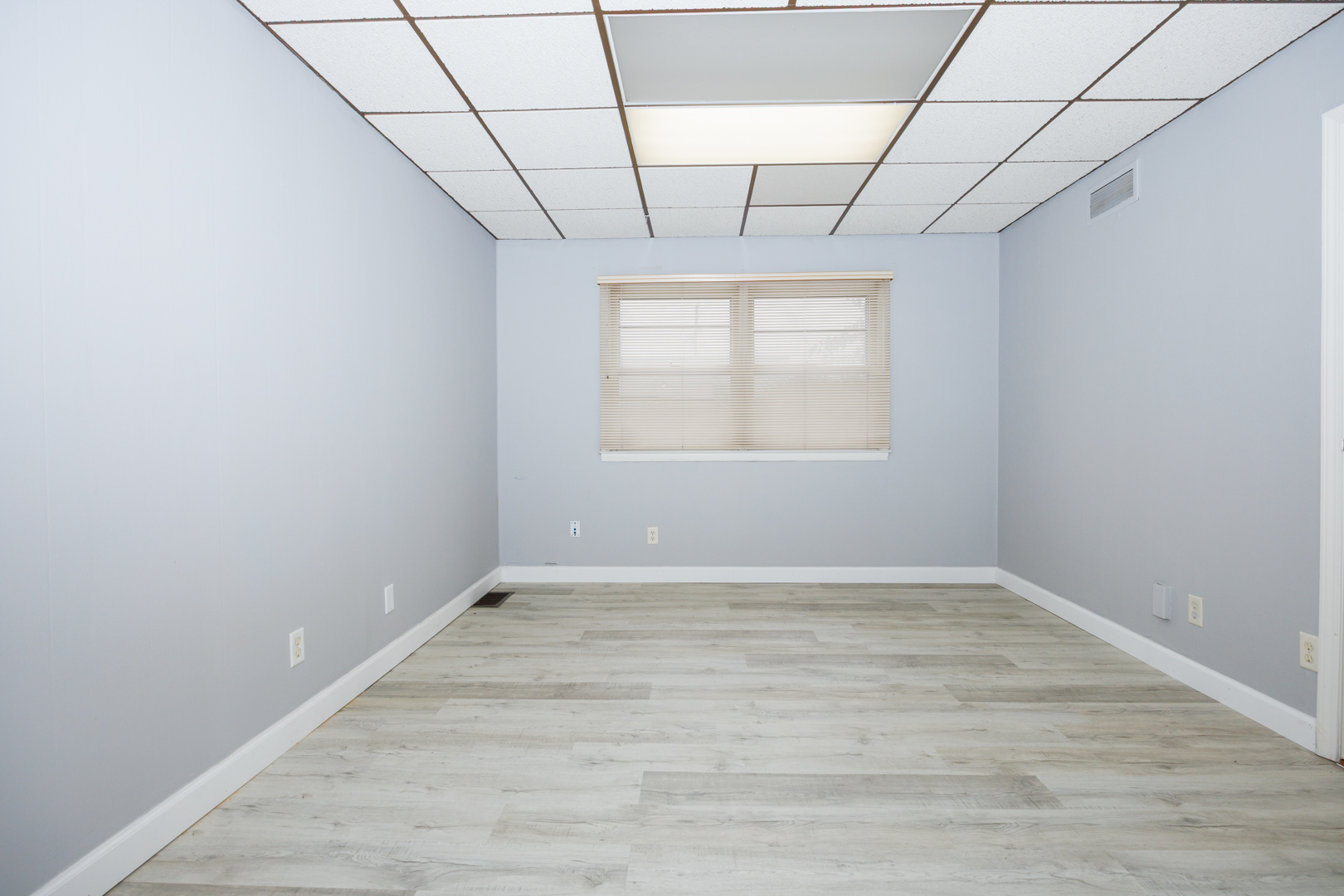 901 E Grove Street #C2, Bloomington, IL 61701