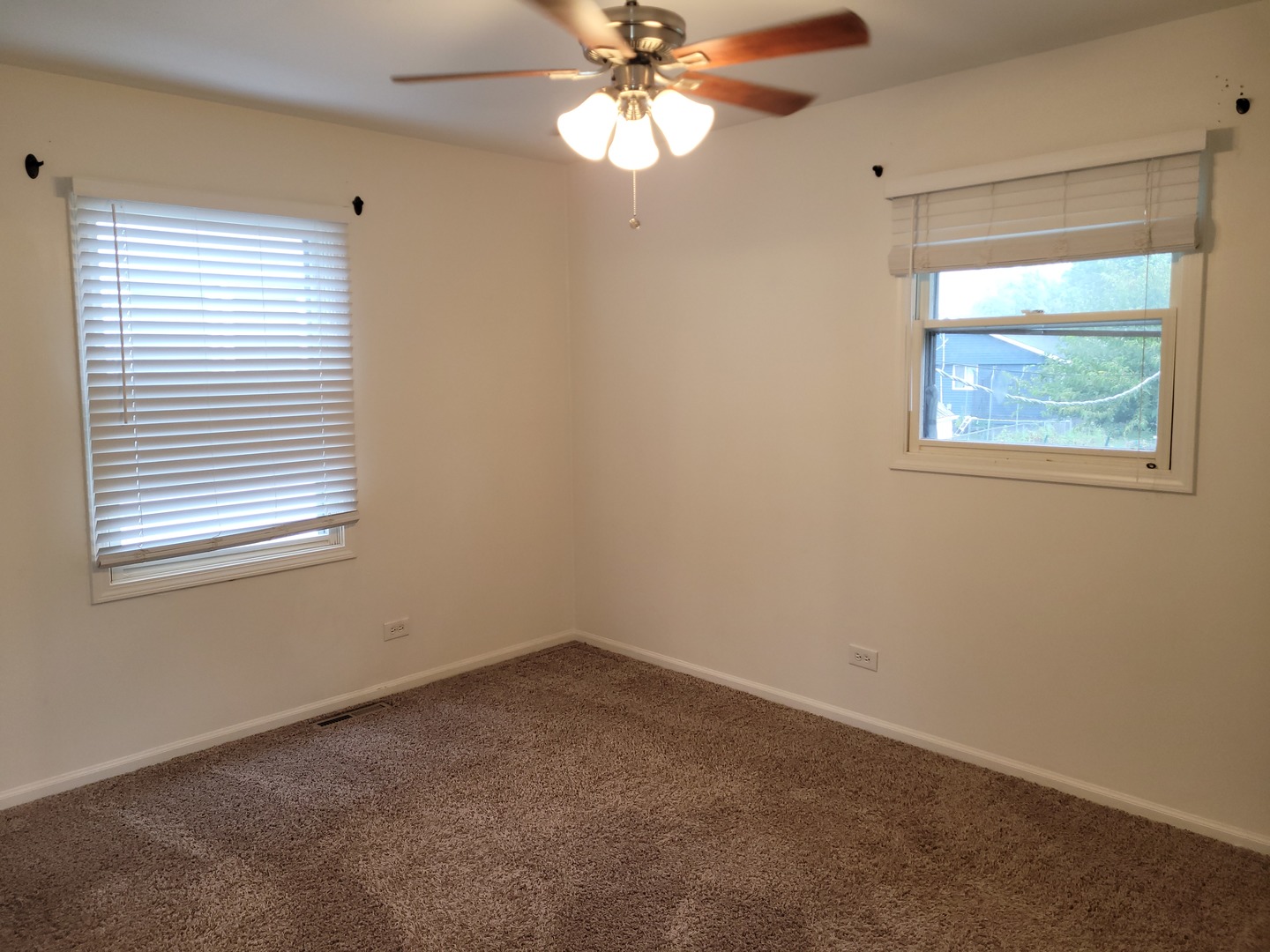 208 Juniper Terrace, Round Lake Beach, IL 60073