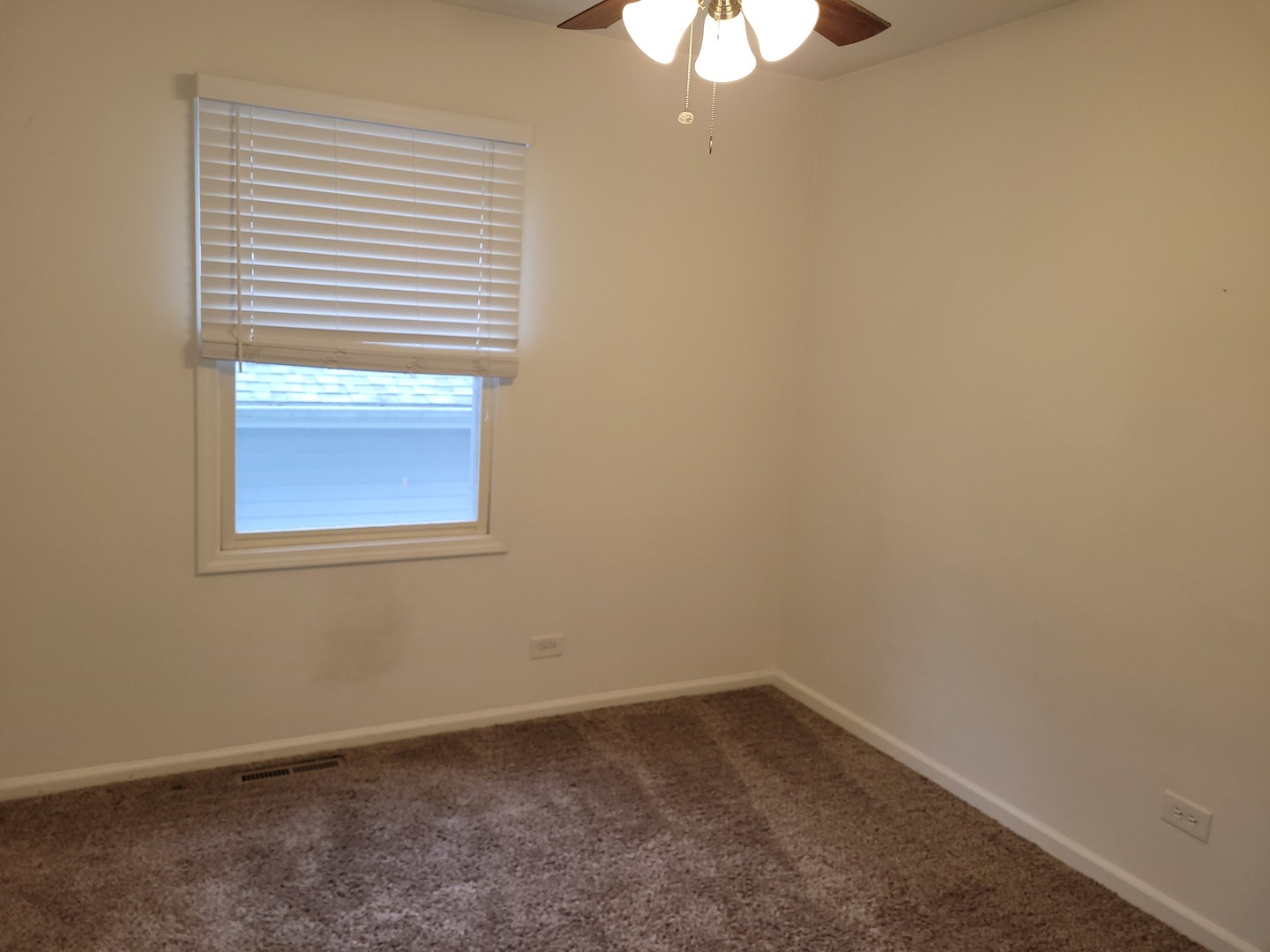 208 Juniper Terrace, Round Lake Beach, IL 60073