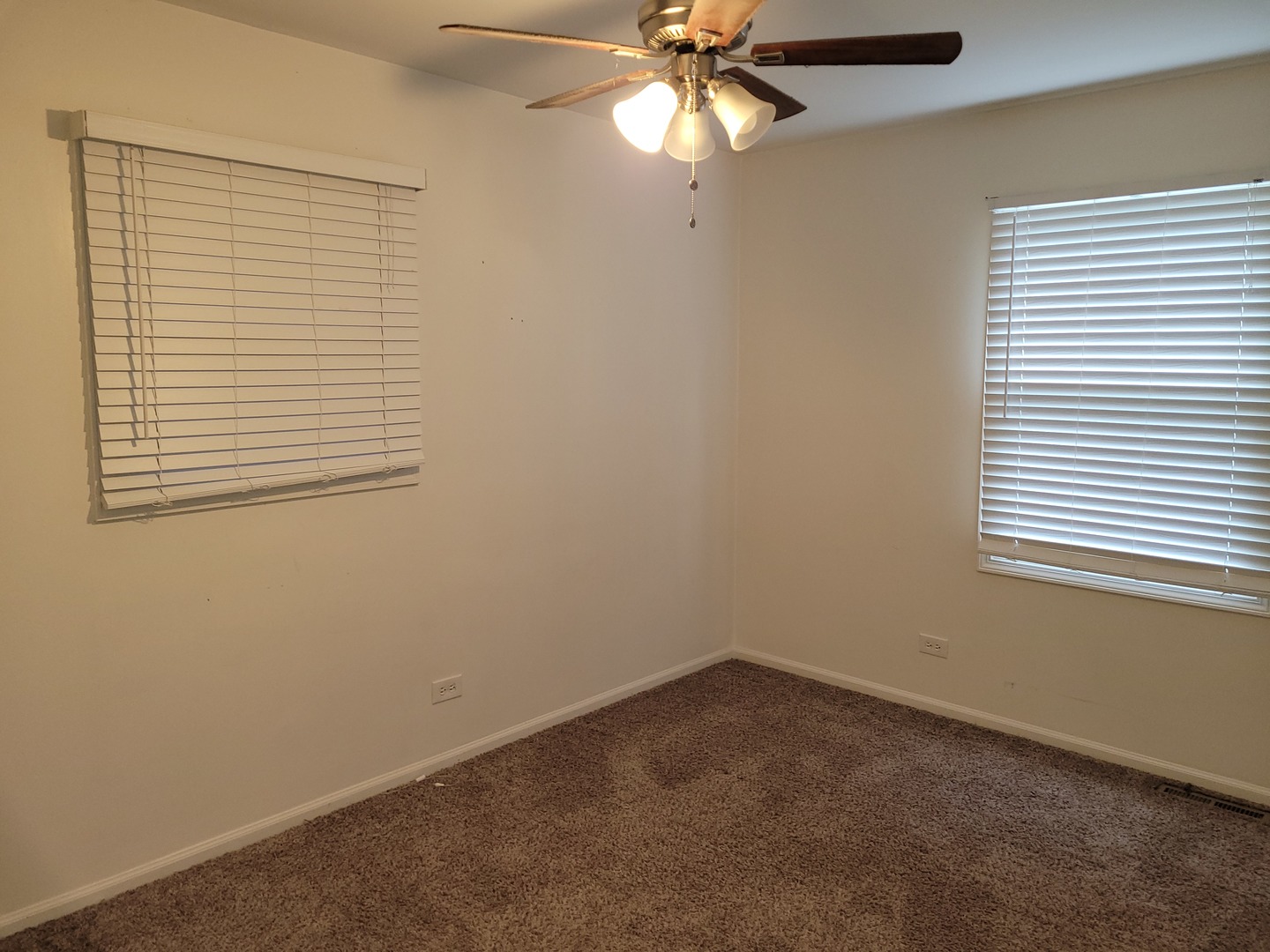 208 Juniper Terrace, Round Lake Beach, IL 60073