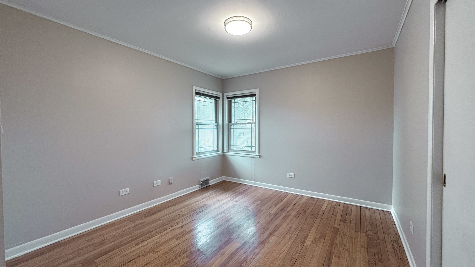 612 N Hillside Avenue, Hillside, IL 60162