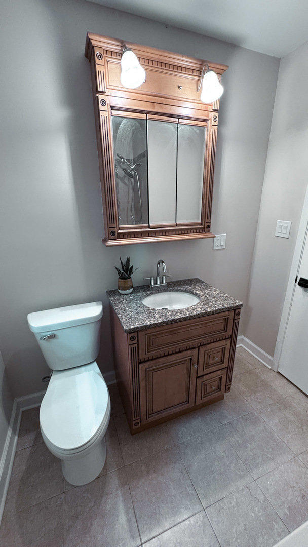 612 N Hillside Avenue, Hillside, IL 60162