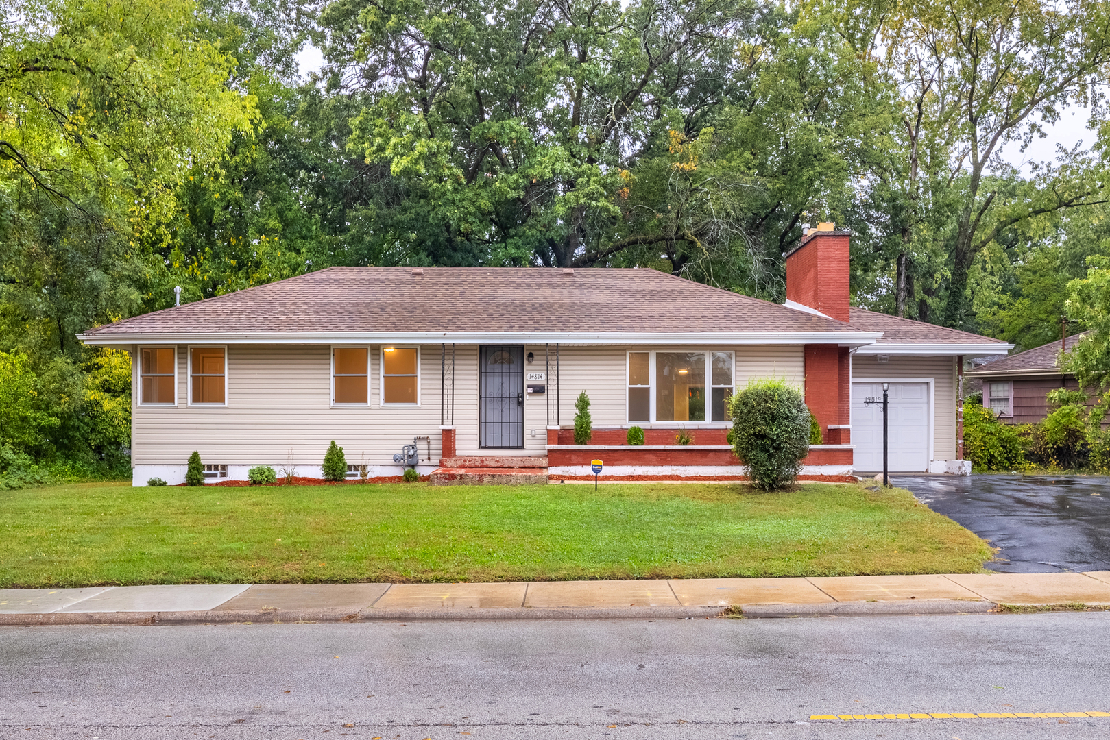 14814 Woodlawn Avenue, Dolton, IL 60419