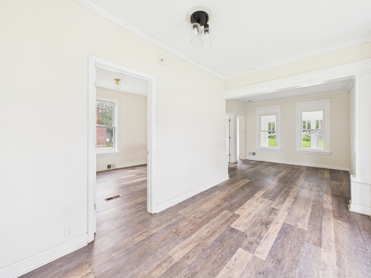 19 E 102nd Place, Chicago, IL 60628