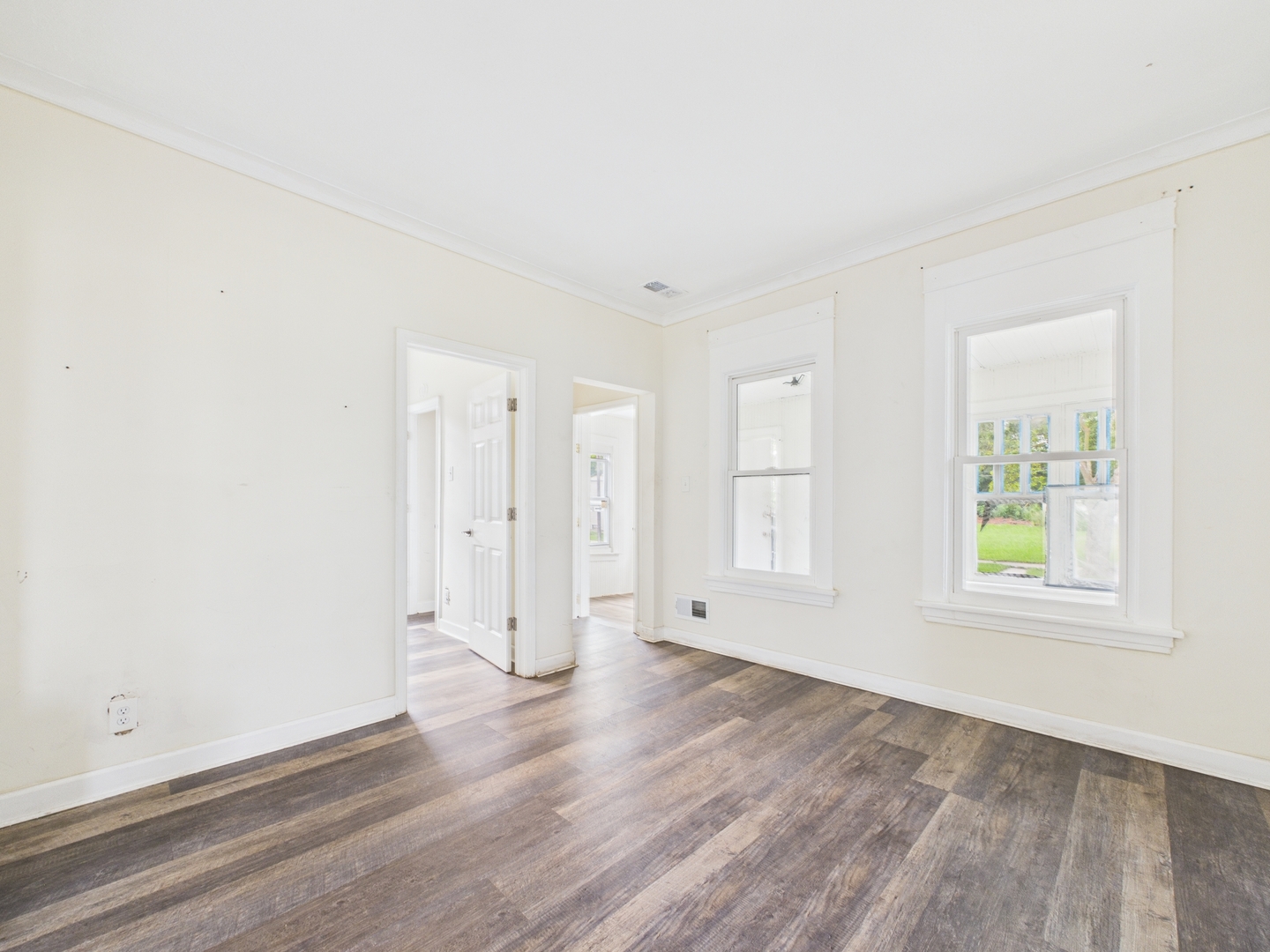 19 E 102nd Place, Chicago, IL 60628