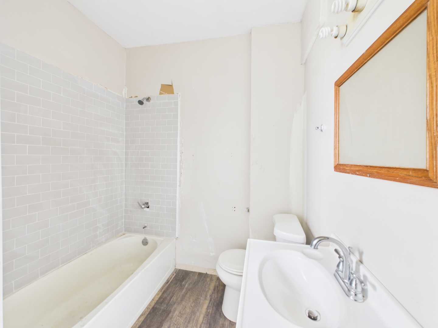 19 E 102nd Place, Chicago, IL 60628