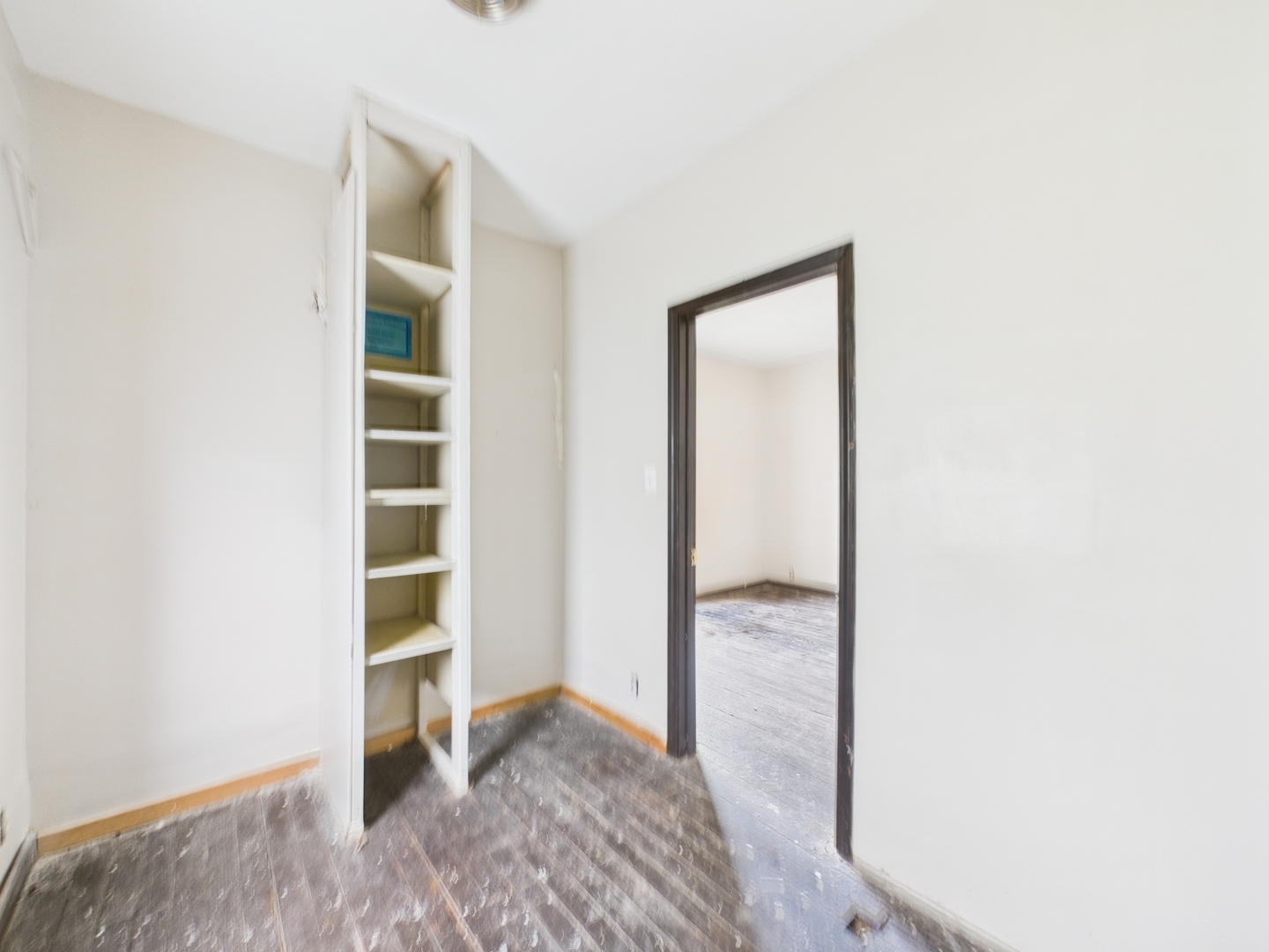 19 E 102nd Place, Chicago, IL 60628