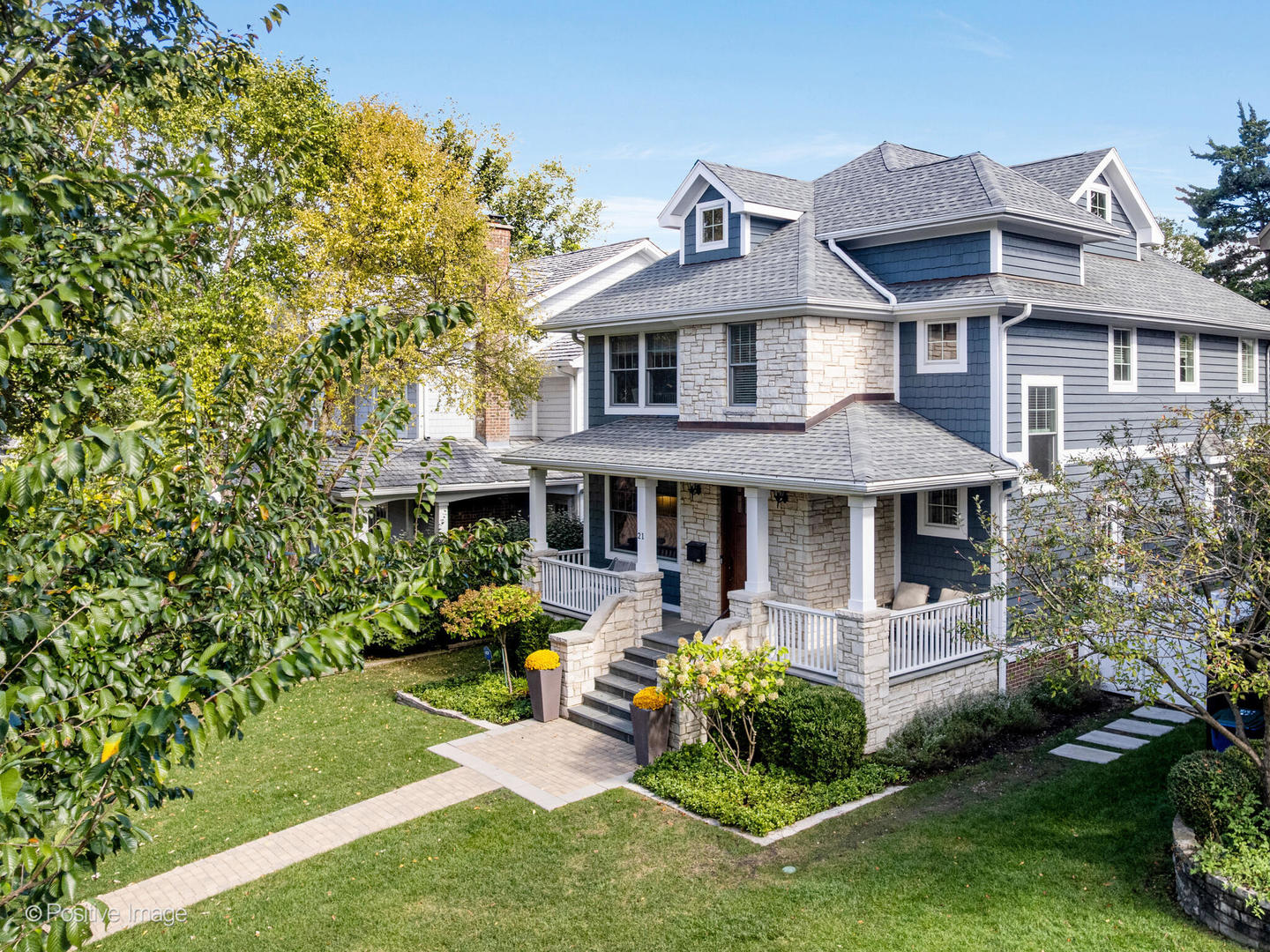 21 S Bruner Street, Hinsdale, IL 60521