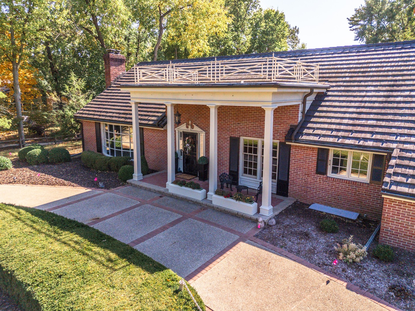 2001 Cloud Street, Bloomington, IL 61701